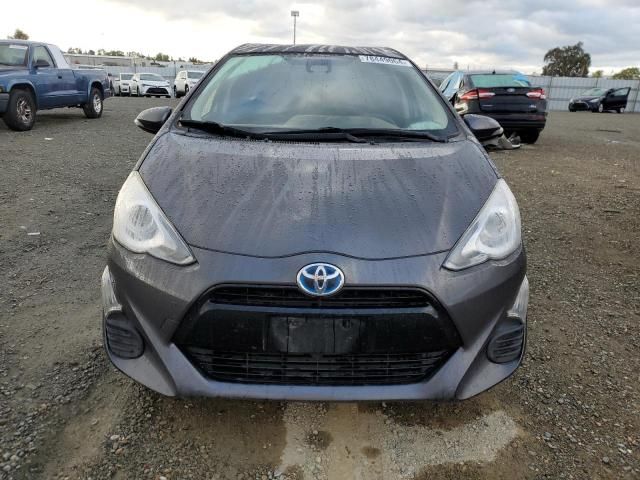 2016 Toyota Prius C