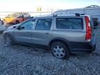 2005 Volvo XC70