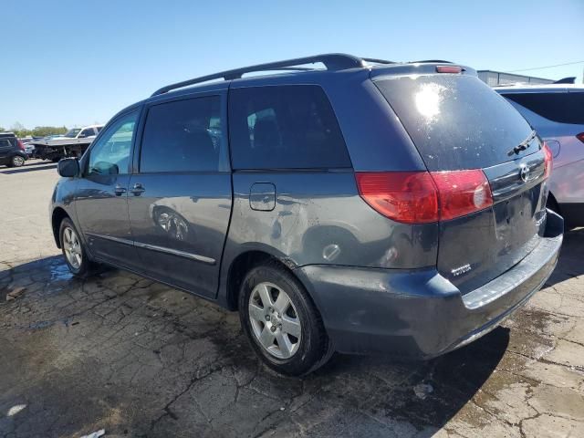 2009 Toyota Sienna XLE