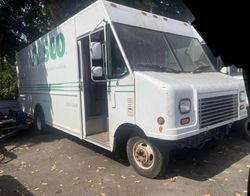 Salvage trucks for sale at Los Angeles, CA auction: 2009 Ford Econoline E450 Super Duty Commercial Stripped Chas