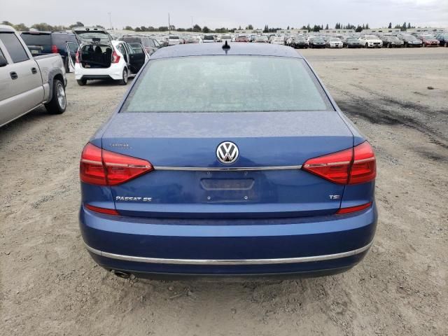 2016 Volkswagen Passat SE