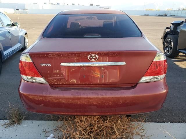 2005 Toyota Camry LE