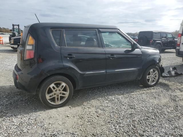 2011 KIA Soul +