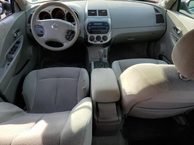 2004 Nissan Altima Base