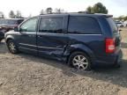 2009 Chrysler Town & Country Touring