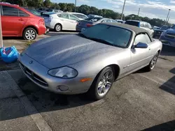 2001 Jaguar XK8 en venta en Riverview, FL