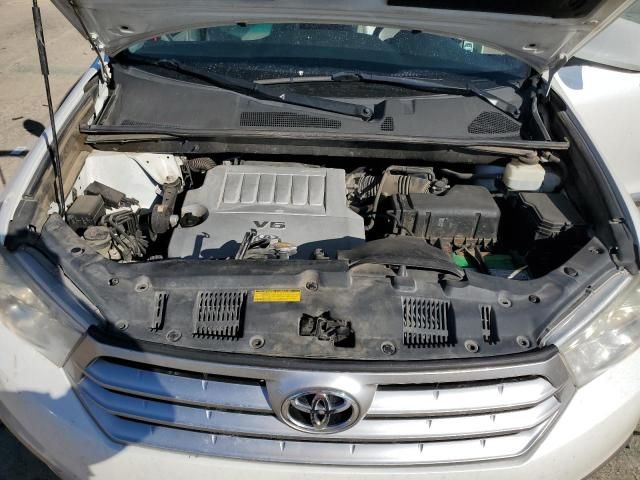 2011 Toyota Highlander Base