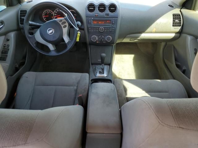 2011 Nissan Altima Base