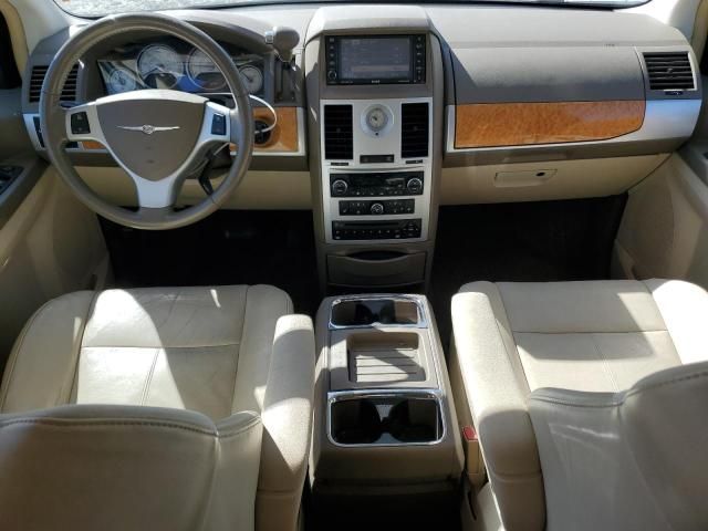 2008 Chrysler Town & Country Limited