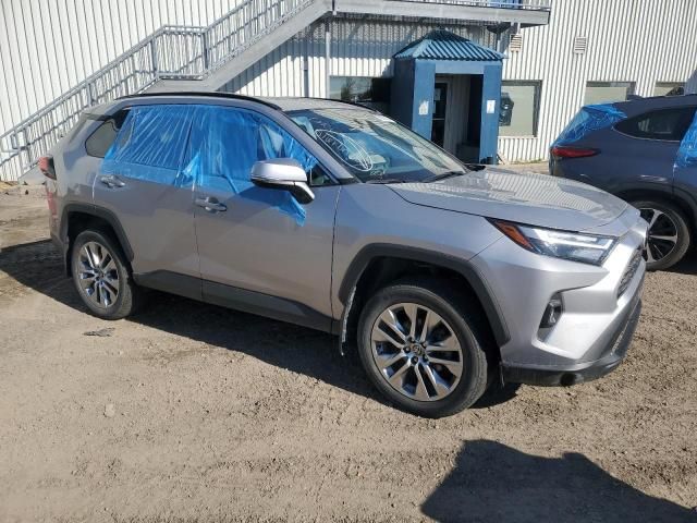 2022 Toyota Rav4 XLE