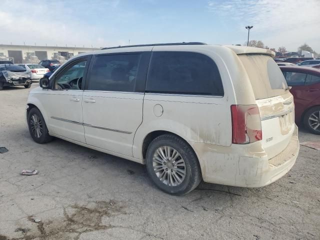 2011 Chrysler Town & Country Touring L