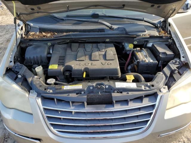 2008 Chrysler Town & Country Limited