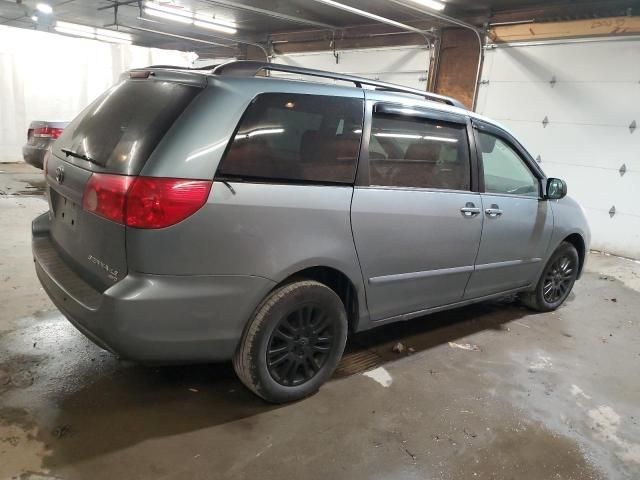 2008 Toyota Sienna LE