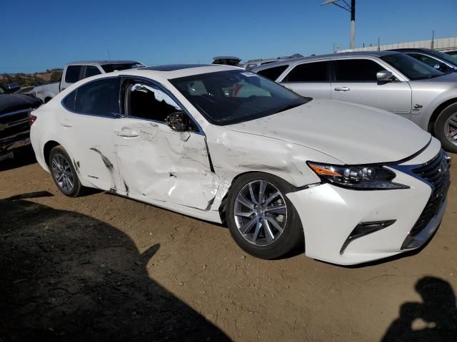 2016 Lexus ES 300H