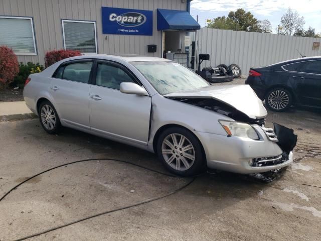 2005 Toyota Avalon XL