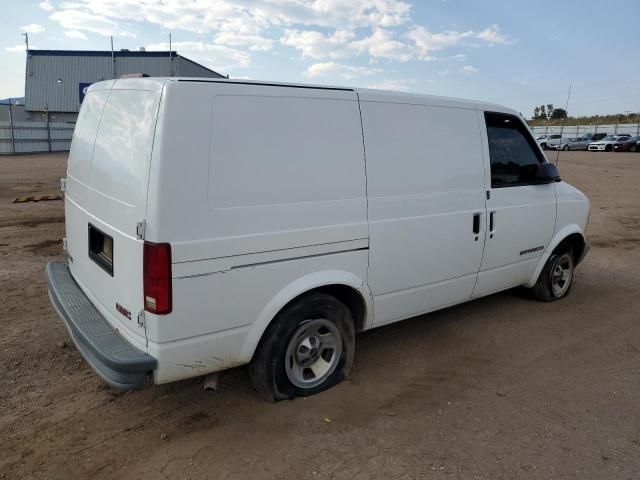 2001 GMC Safari XT