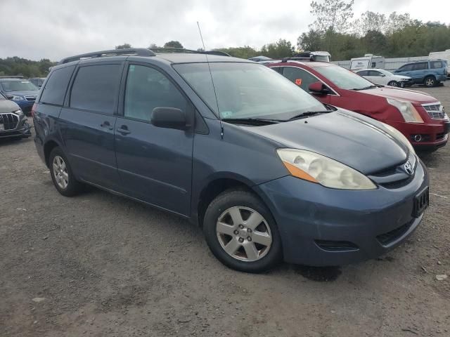 2006 Toyota Sienna CE