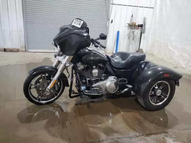 2016 Harley-Davidson Flrt Free Wheeler