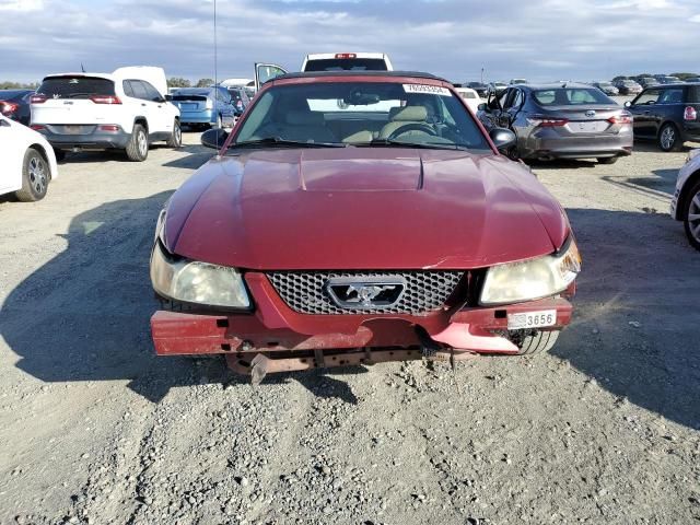 2004 Ford Mustang