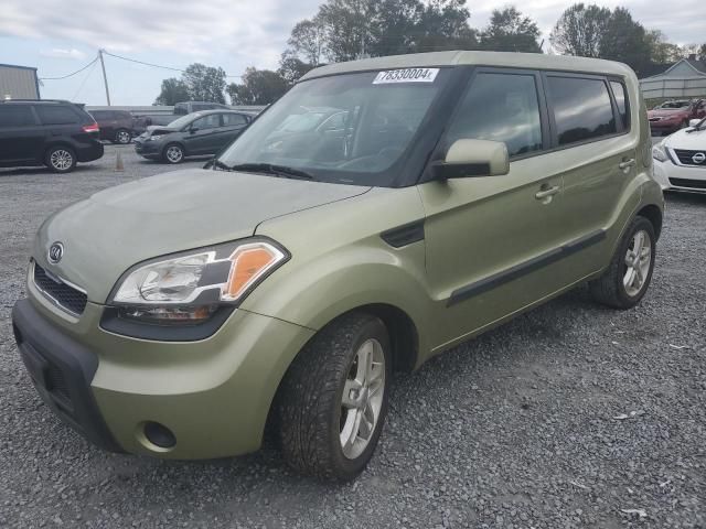 2011 KIA Soul +