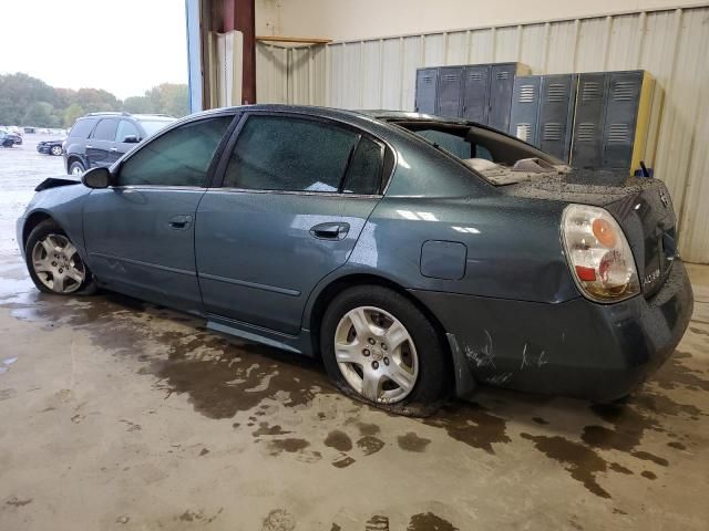 2002 Nissan Altima Base