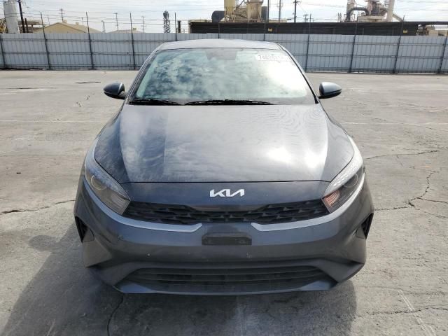 2023 KIA Forte LX