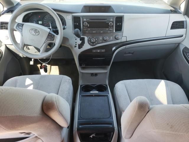 2012 Toyota Sienna LE