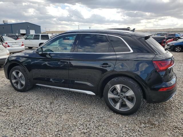 2022 Audi Q5 Premium Plus 40