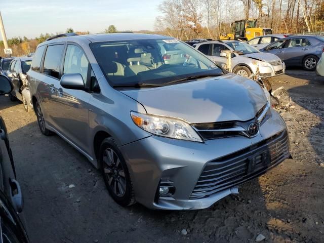 2019 Toyota Sienna XLE