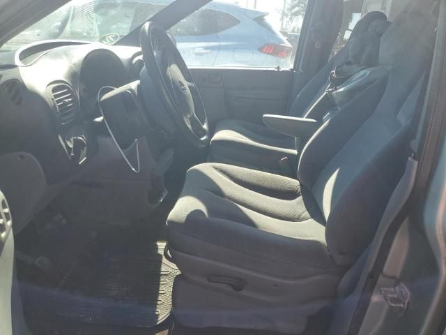 2004 Dodge Grand Caravan SE