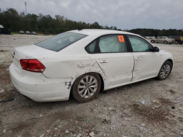 2015 Volkswagen Passat S