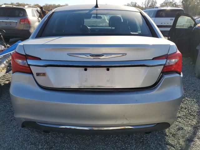 2012 Chrysler 200 Touring