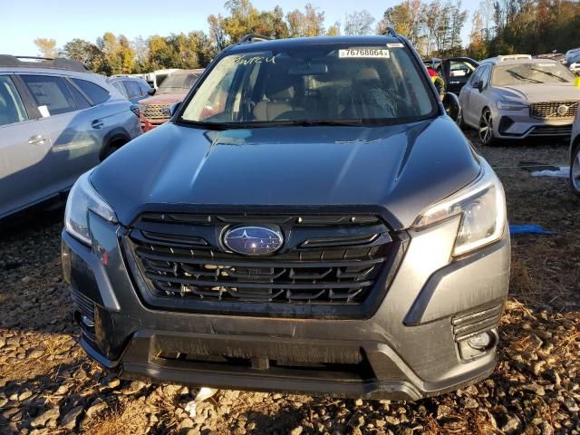 2024 Subaru Forester Premium