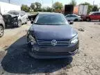 2014 Volkswagen Passat SE