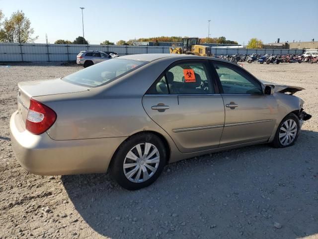 2004 Toyota Camry LE