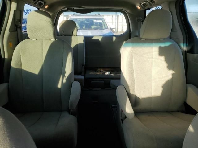 2011 Toyota Sienna Base