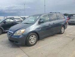 Carros dañados por inundaciones a la venta en subasta: 2005 Honda Odyssey EX