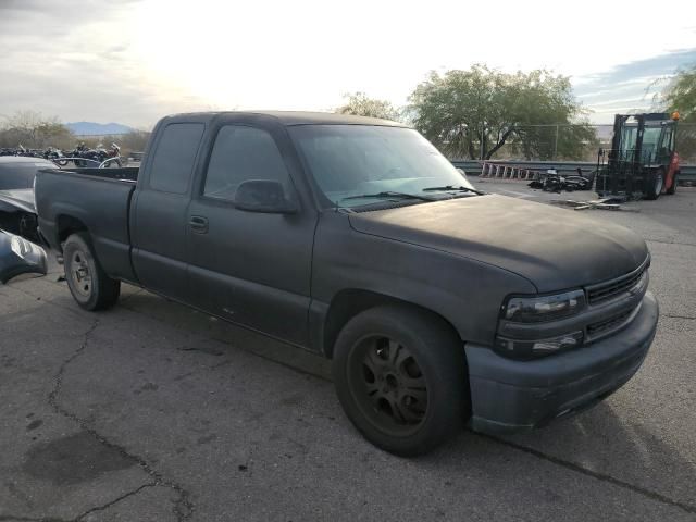 2000 Chevrolet Silverado C1500