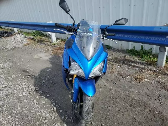 2016 Suzuki GSX-S1000F