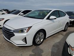 Carros dañados por inundaciones a la venta en subasta: 2019 Hyundai Elantra SEL