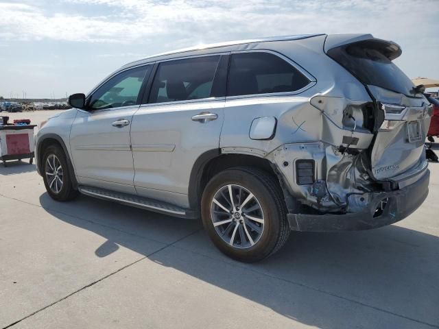 2018 Toyota Highlander SE