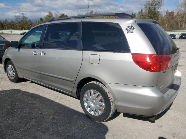 2007 Toyota Sienna CE