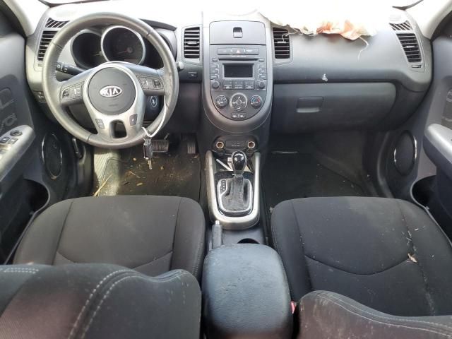 2012 KIA Soul +