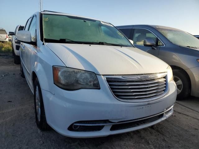 2014 Chrysler Town & Country Touring