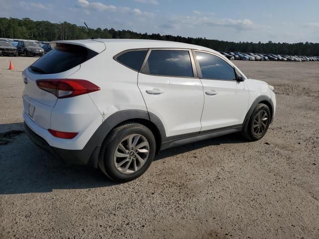 2016 Hyundai Tucson SE