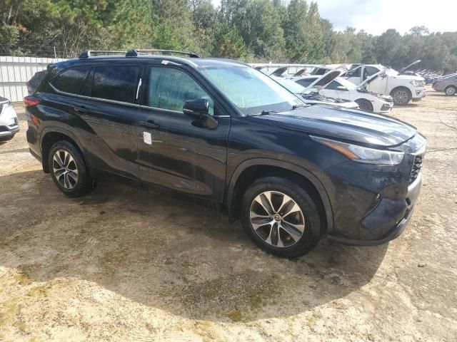 2020 Toyota Highlander XLE