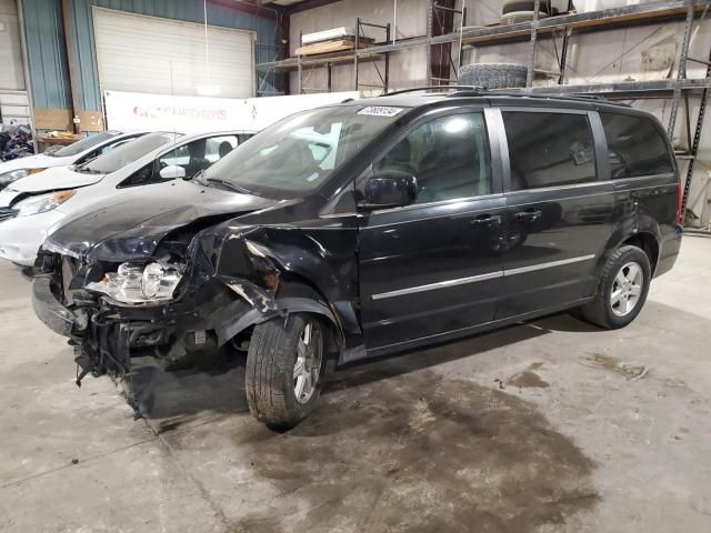 2010 Chrysler Town & Country Touring