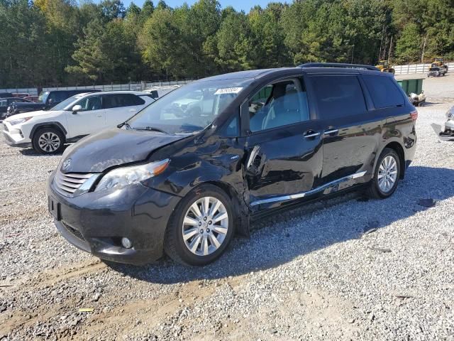 2016 Toyota Sienna XLE