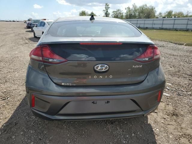 2021 Hyundai Ioniq SE