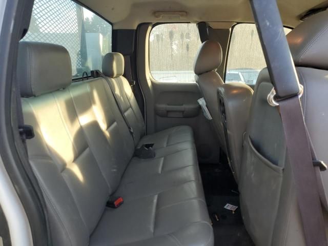 2011 Chevrolet Silverado C2500 Heavy Duty